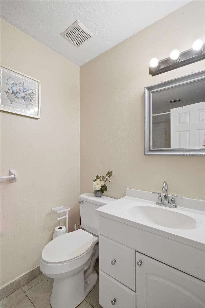 Single Family Residence at 156 MANSEAU DR, WINTER HAVEN, photo 31 of 46