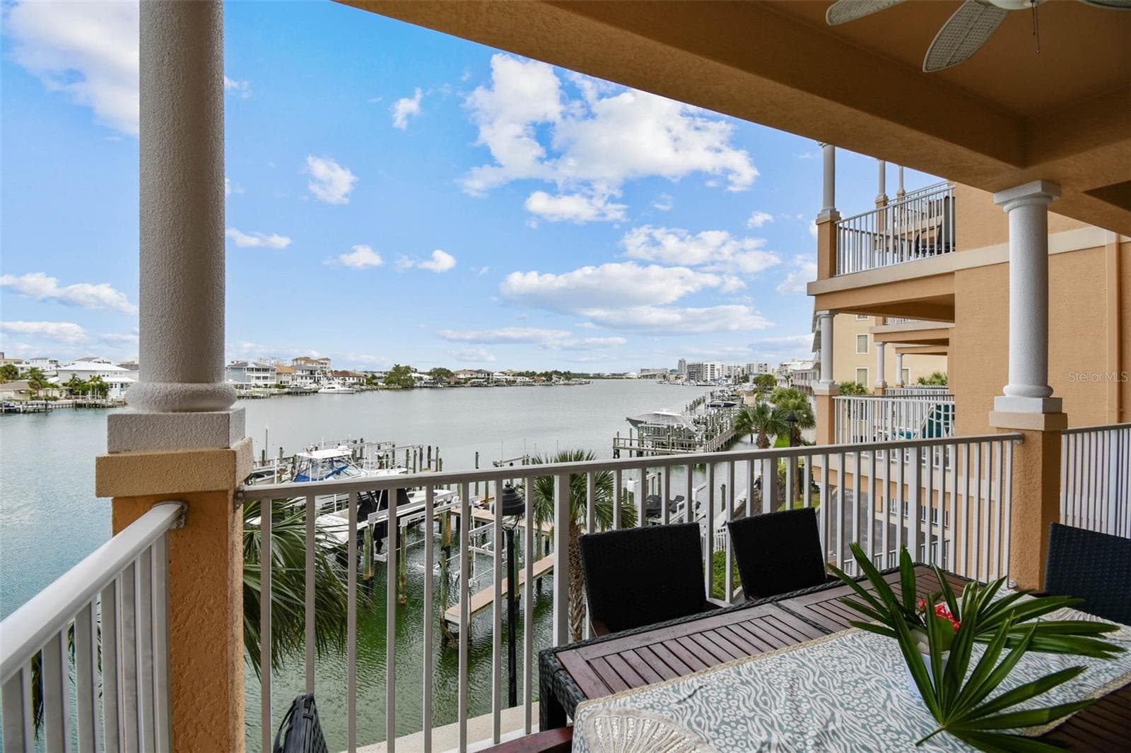 Condominium at 530 S GULFVIEW BLVD #304, CLEARWATER BEACH, photo 30 of 42