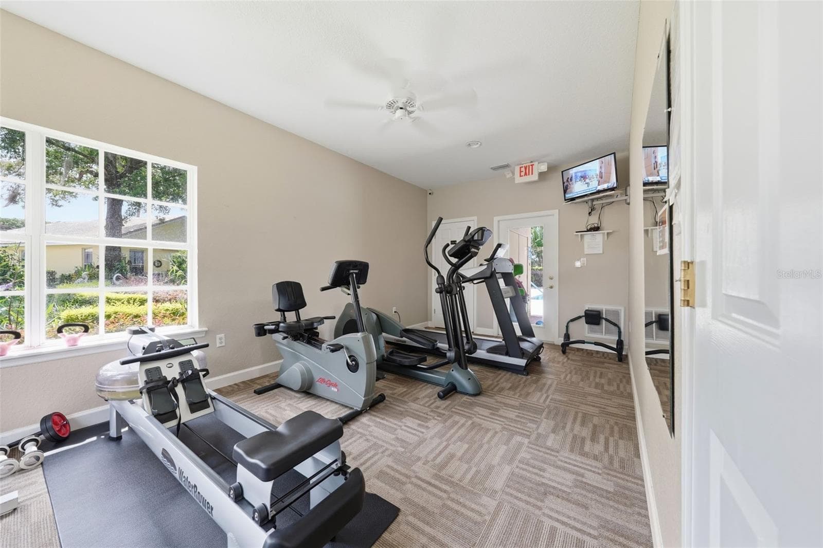 Need a little exercise? - 9076 SAINT ANDREWS WAY, MOUNT DORA
