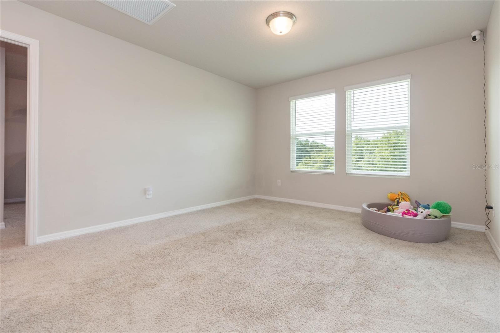 Single Family Residence at 38794 OPAL WILLOW LN, ZEPHYRHILLS, photo 22 of 54