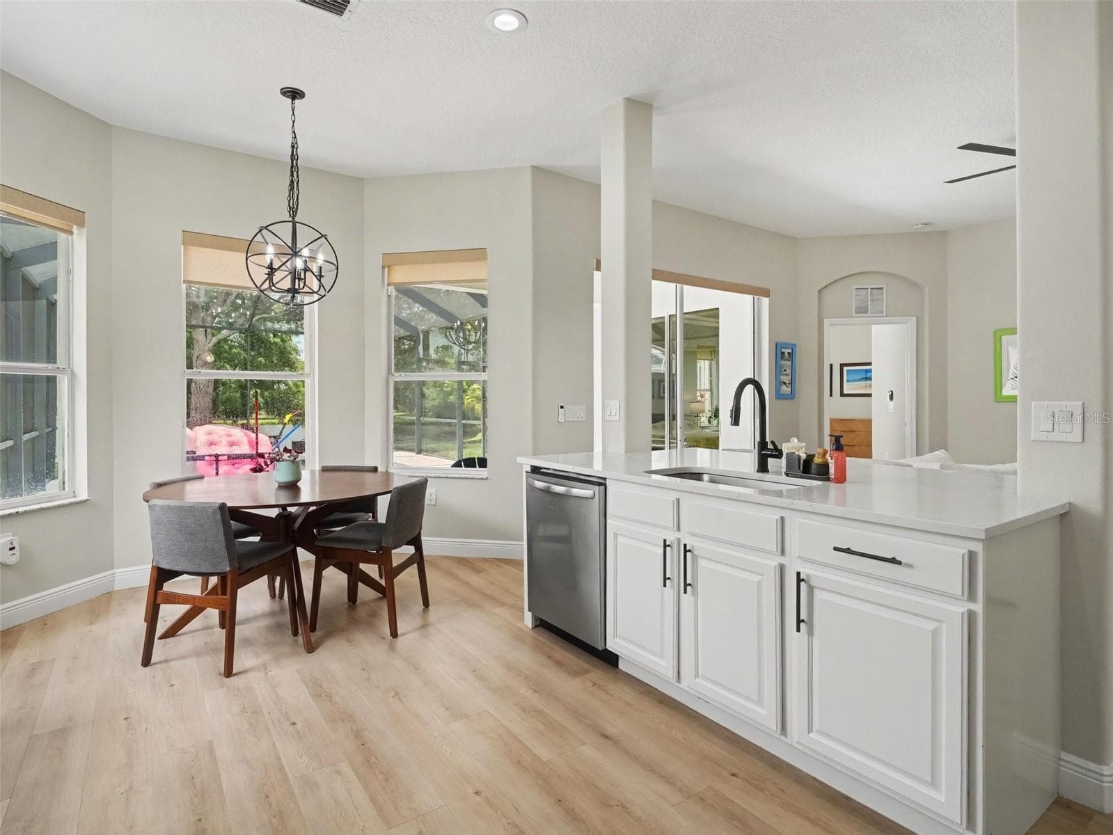 Single Family Residence at 14146 CATTLE EGRET PL, LAKEWOOD RANCH, photo 11 of 45