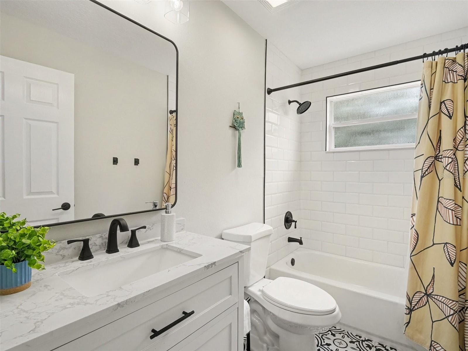 Single Family Residence at 14146 CATTLE EGRET PL, LAKEWOOD RANCH, photo 22 of 45