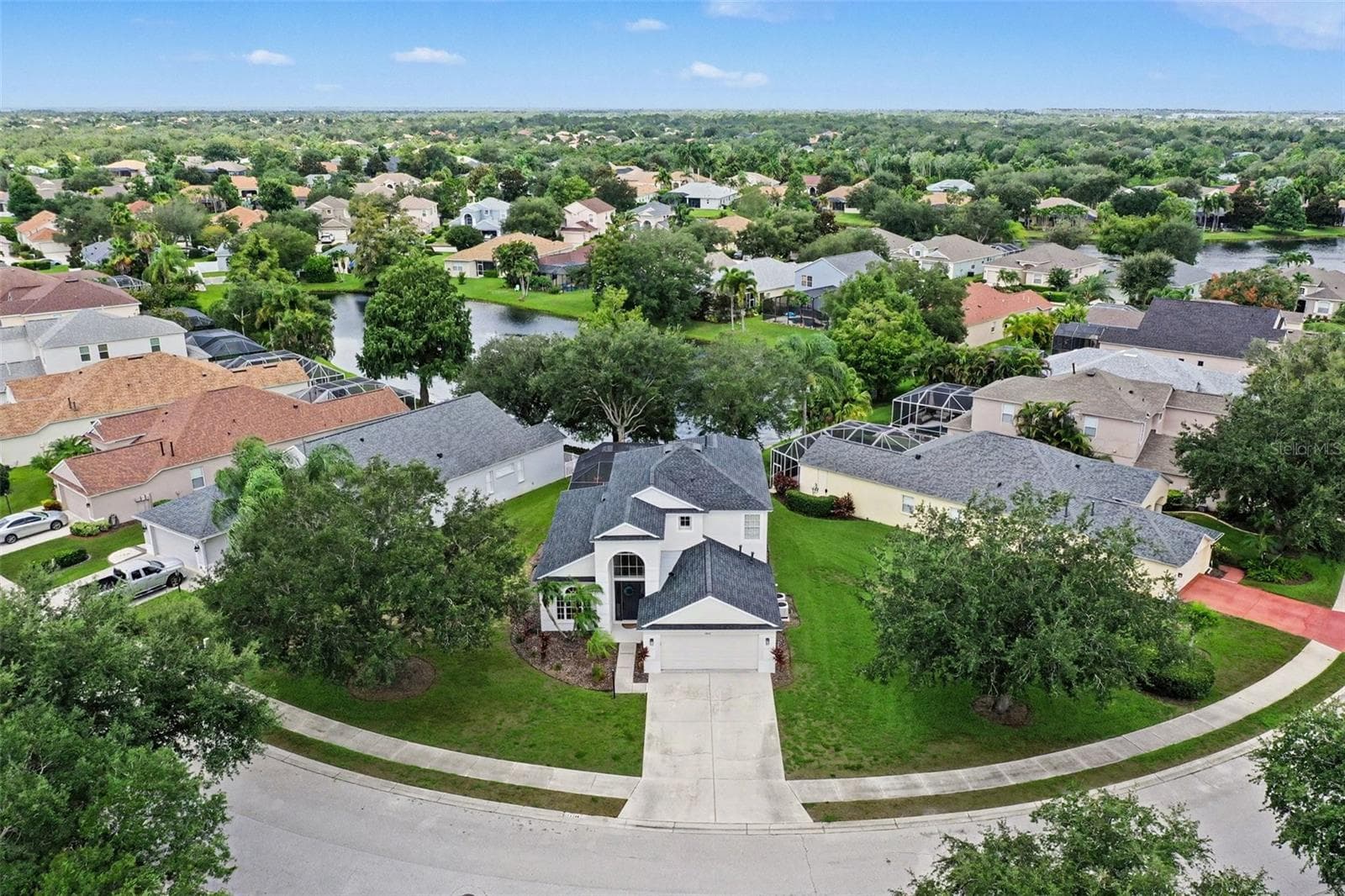 Single Family Residence at 14146 CATTLE EGRET PL, LAKEWOOD RANCH, photo 33 of 45