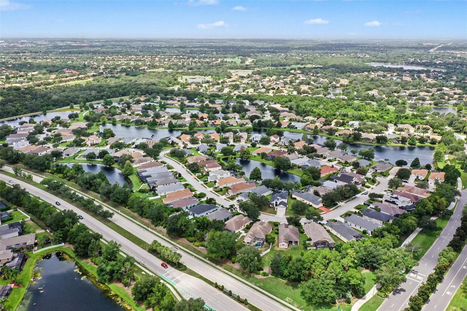 Single Family Residence at 14146 CATTLE EGRET PL, LAKEWOOD RANCH, photo 35 of 45