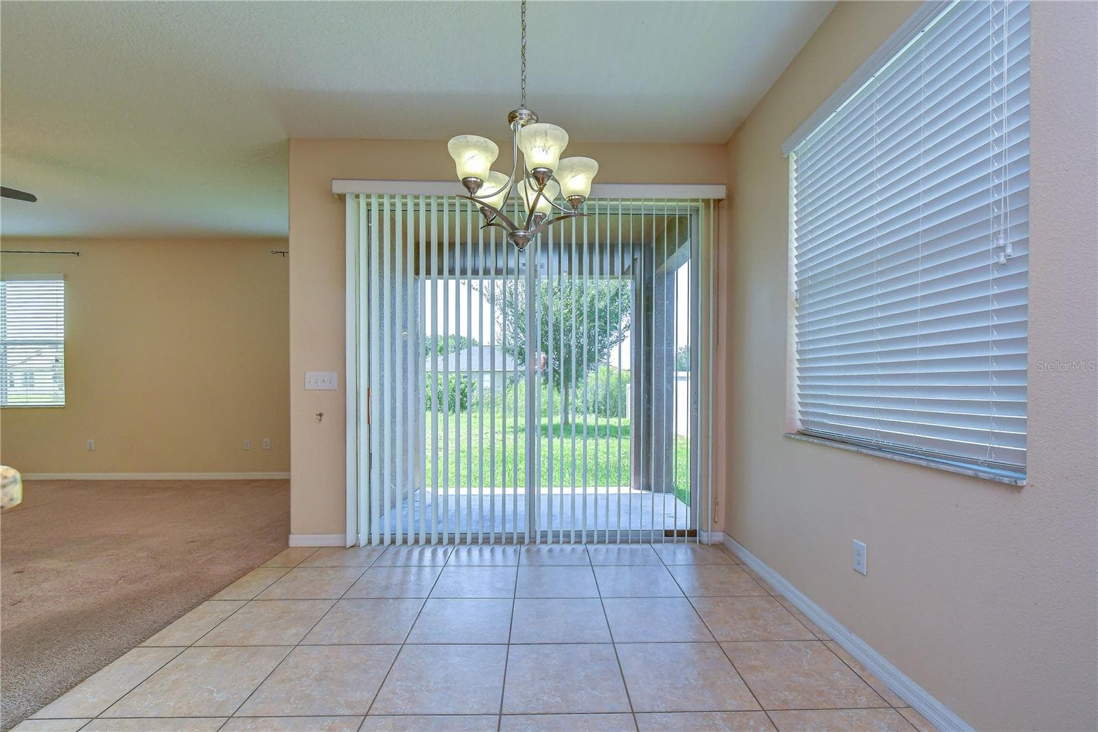 Cafe Area - 2451 DAKOTA ROCK DR, RUSKIN