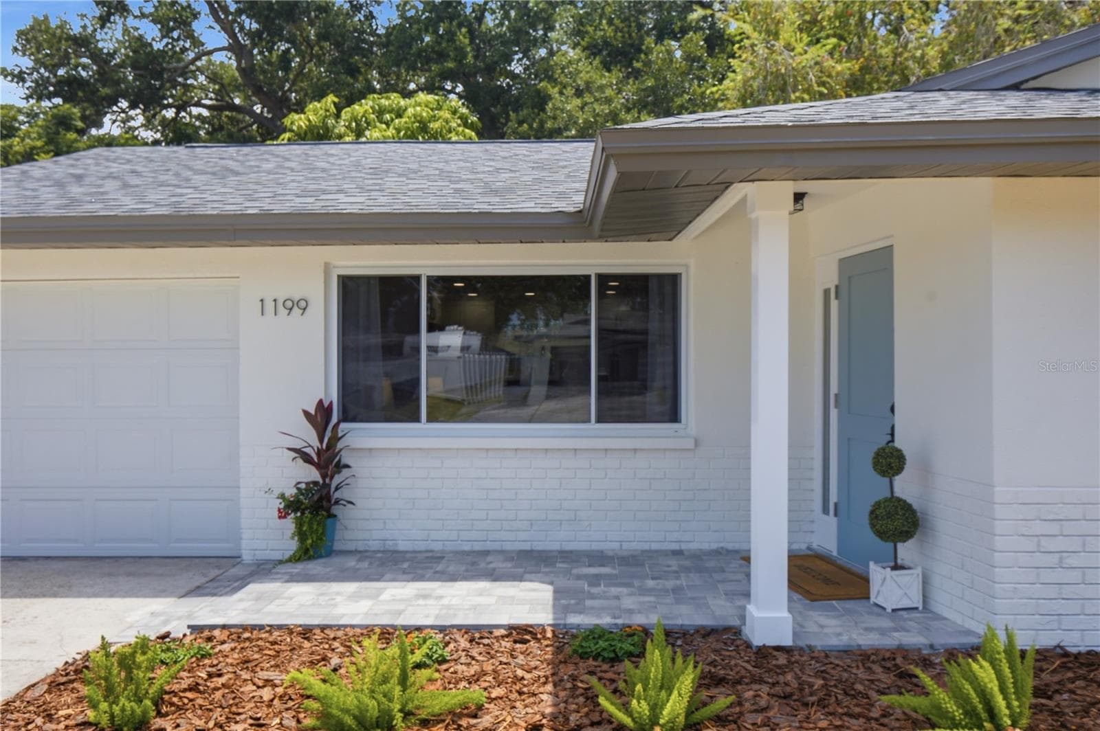 Single Family Residence at 1199 KEENE RD, DUNEDIN, photo 2 of 33