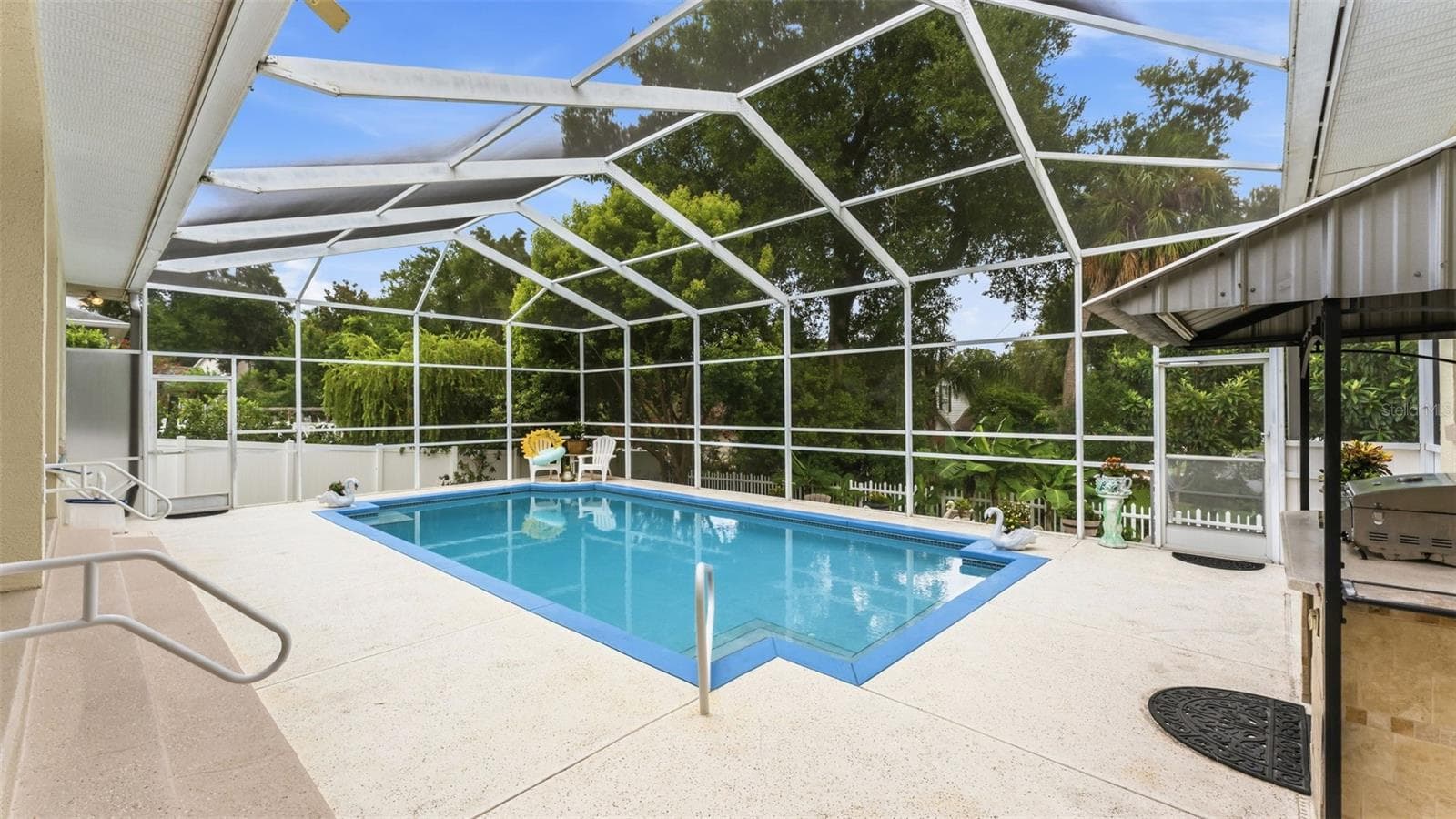 Single Family Residence at 5539 BLOOMFIELD BLVD, LAKELAND, photo 11 of 71