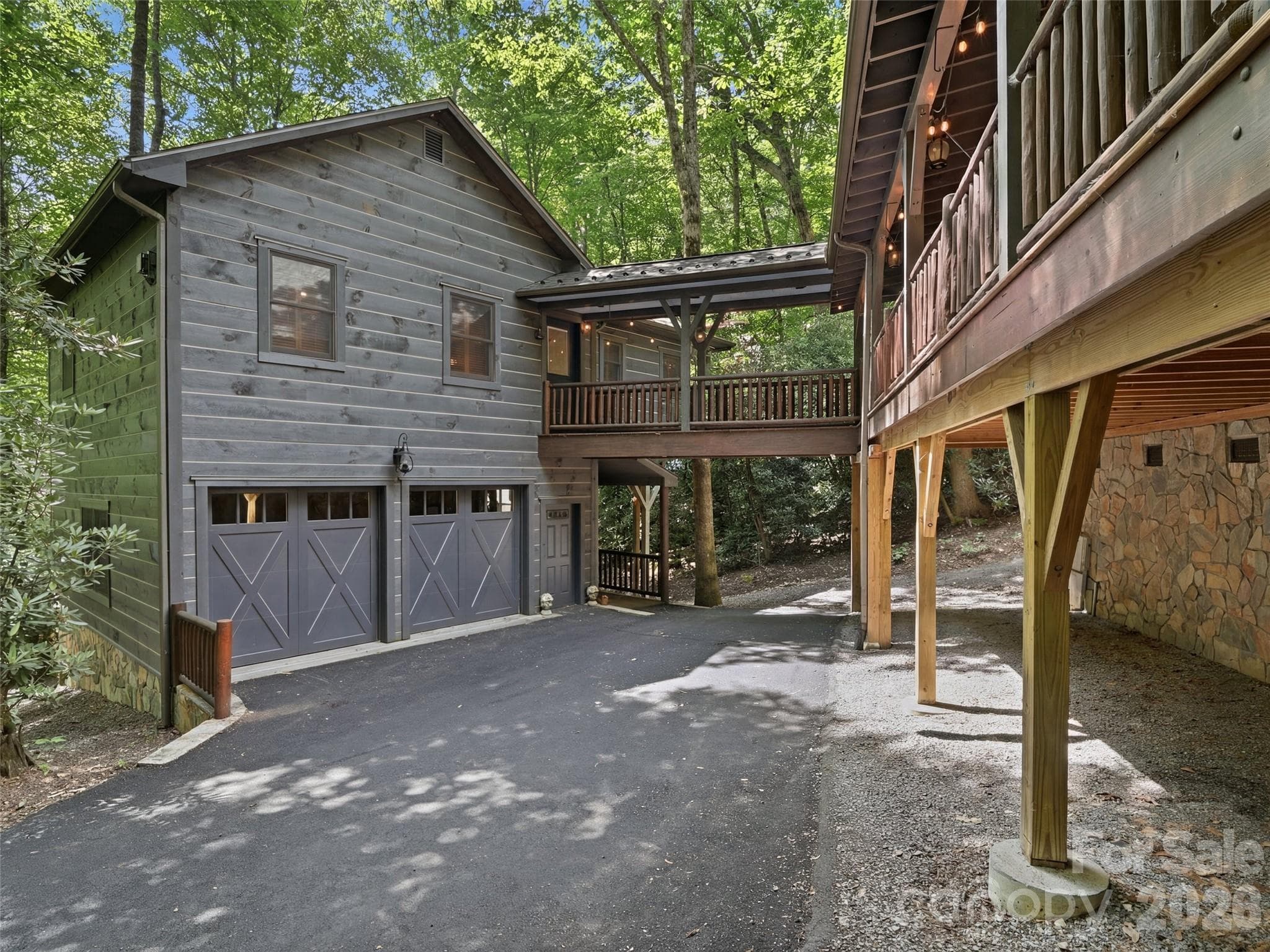 Single Family Residence at 6 Laurel Branch Drive, Black Mountain, photo 8 of 48