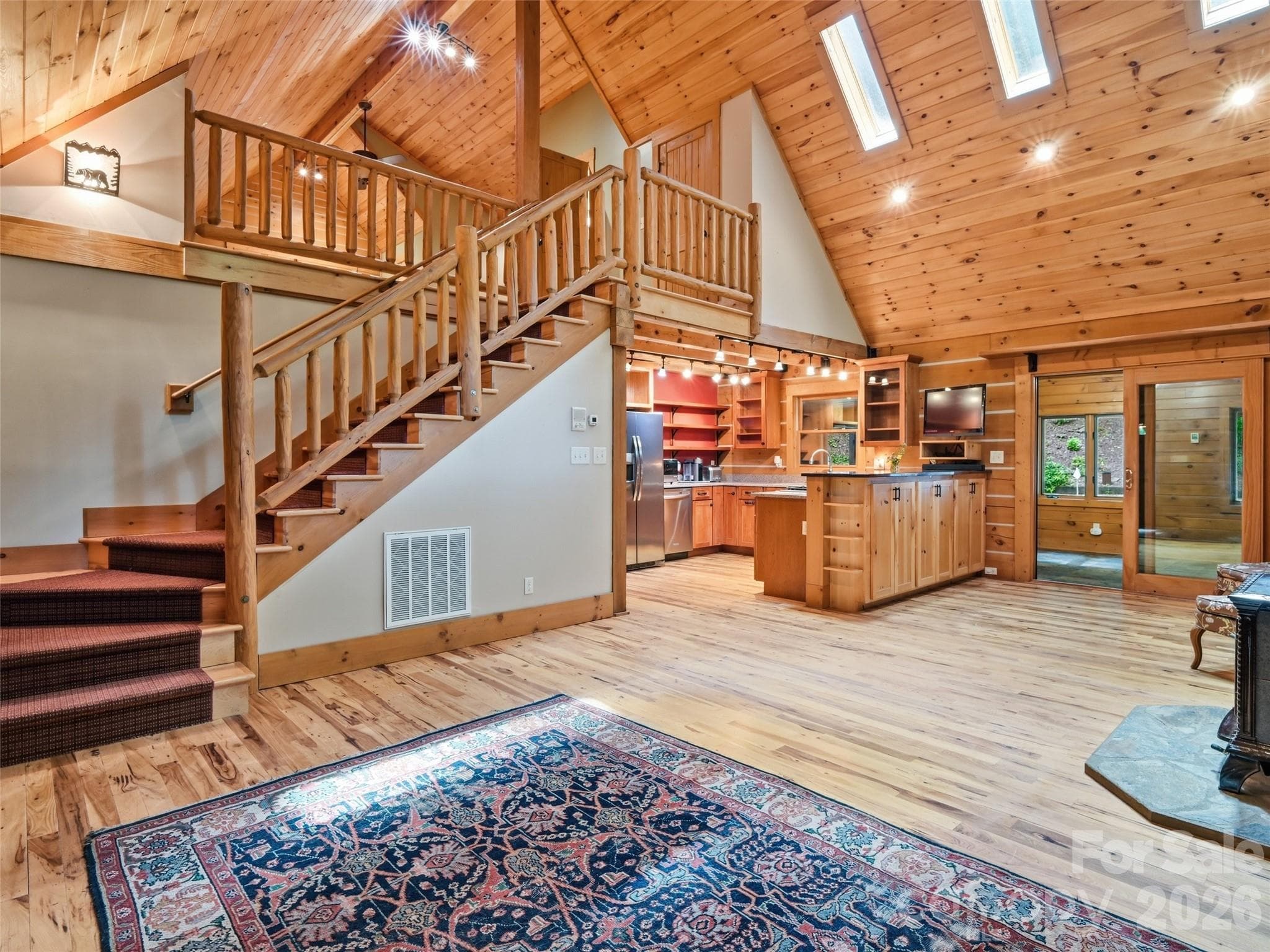 Single Family Residence at 6 Laurel Branch Drive, Black Mountain, photo 16 of 48
