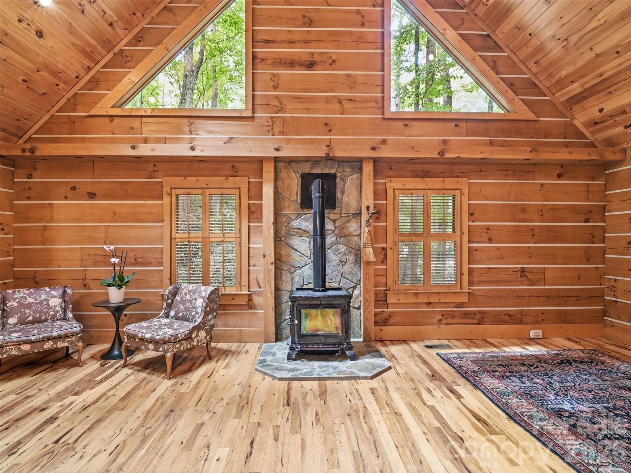 Single Family Residence at 6 Laurel Branch Drive, Black Mountain, photo 17 of 48