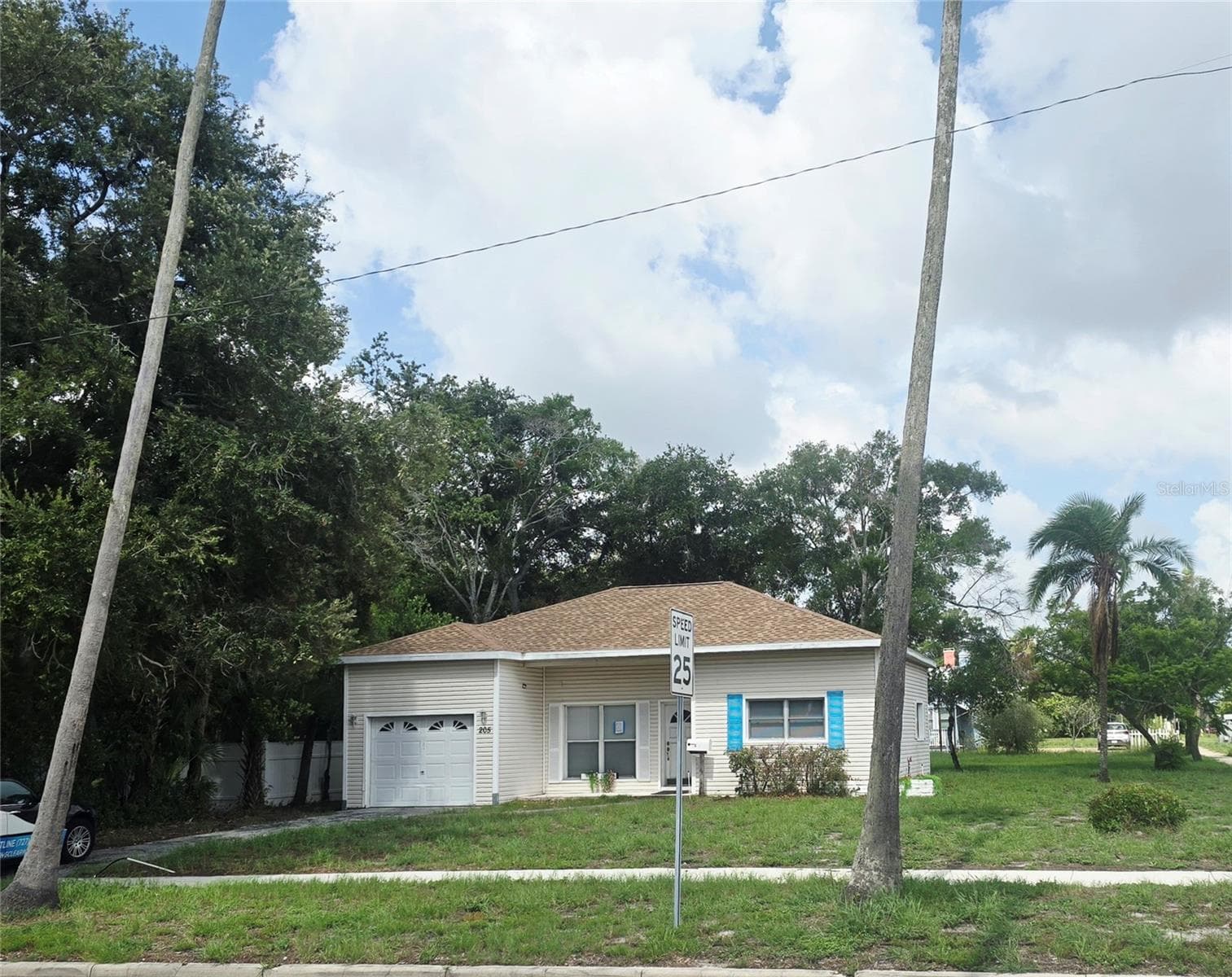 205 N MISSOURI AVE