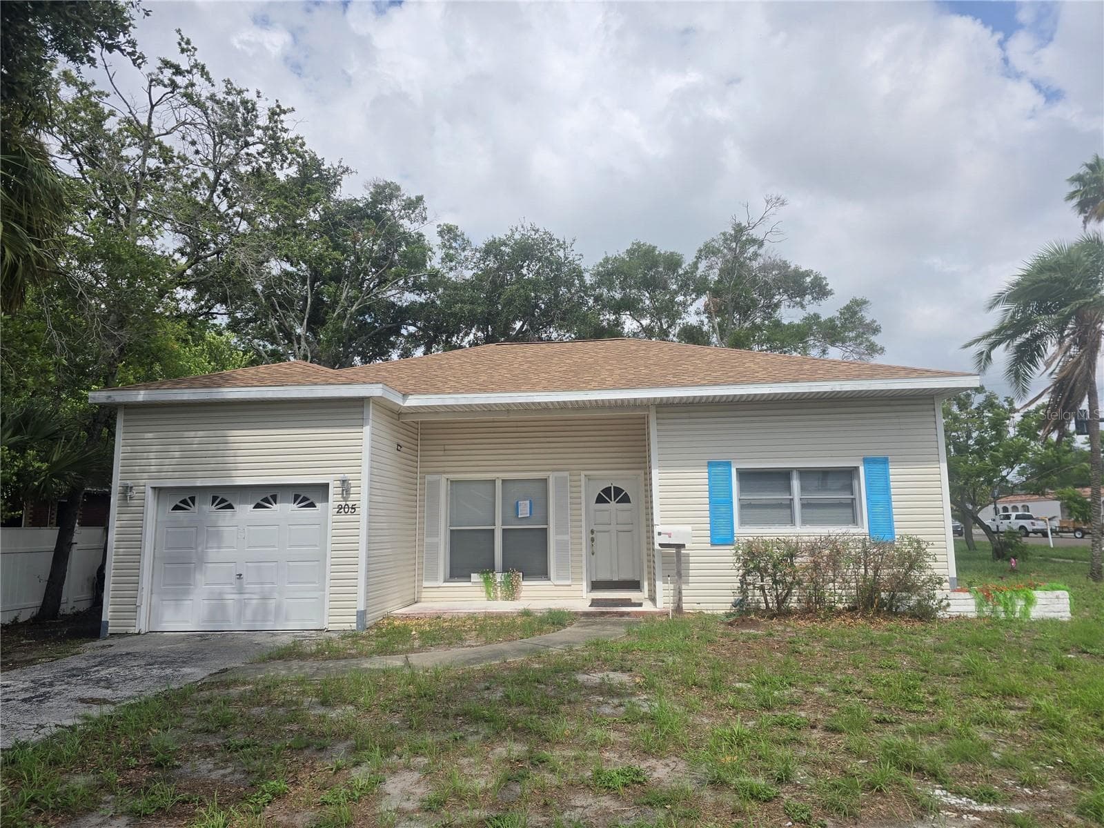 Single Family Residence at 205 N MISSOURI AVE, CLEARWATER, photo 23 of 27