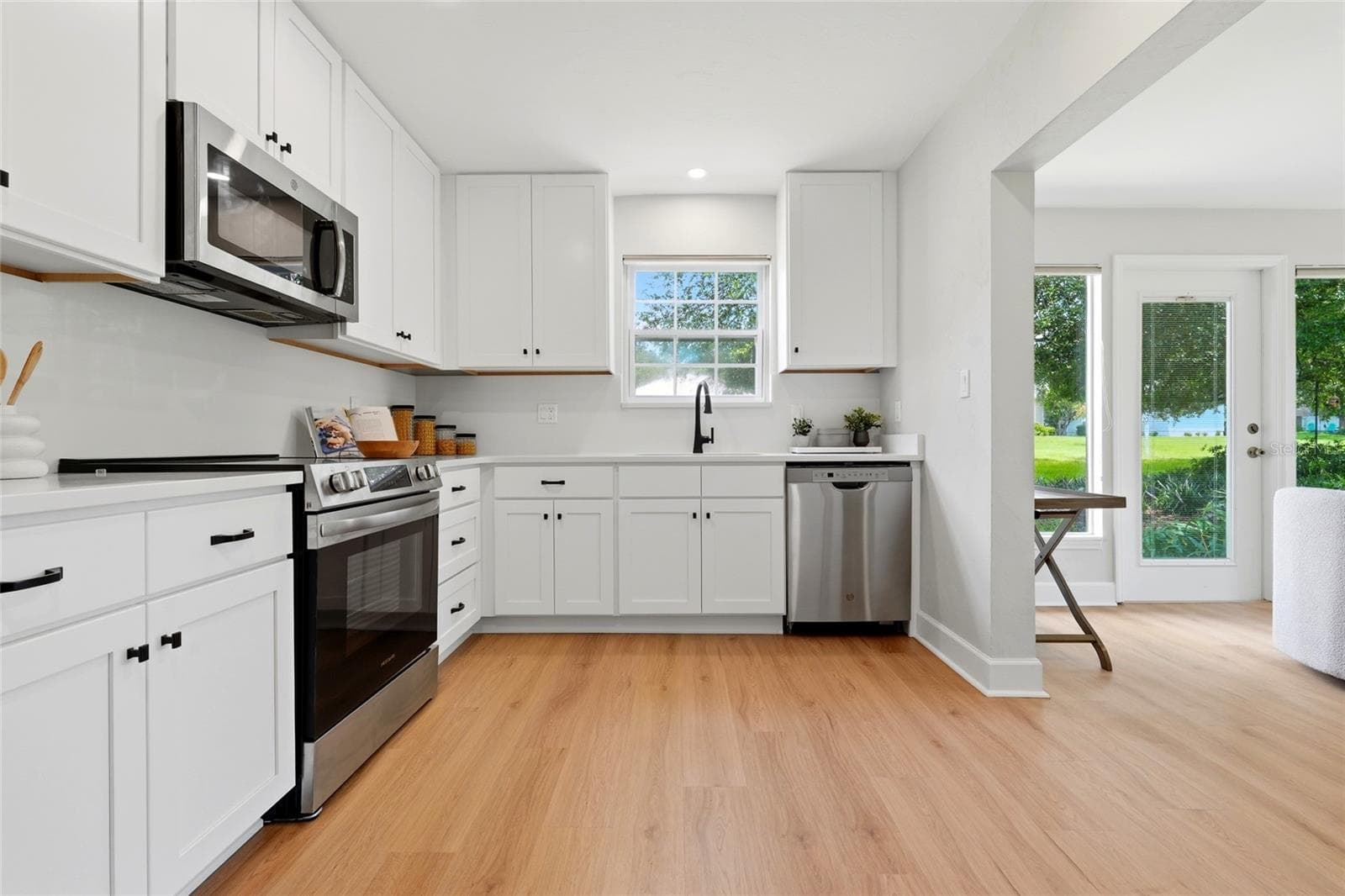 Single Family Residence at 10521 NW 36TH PL, GAINESVILLE, photo 15 of 36