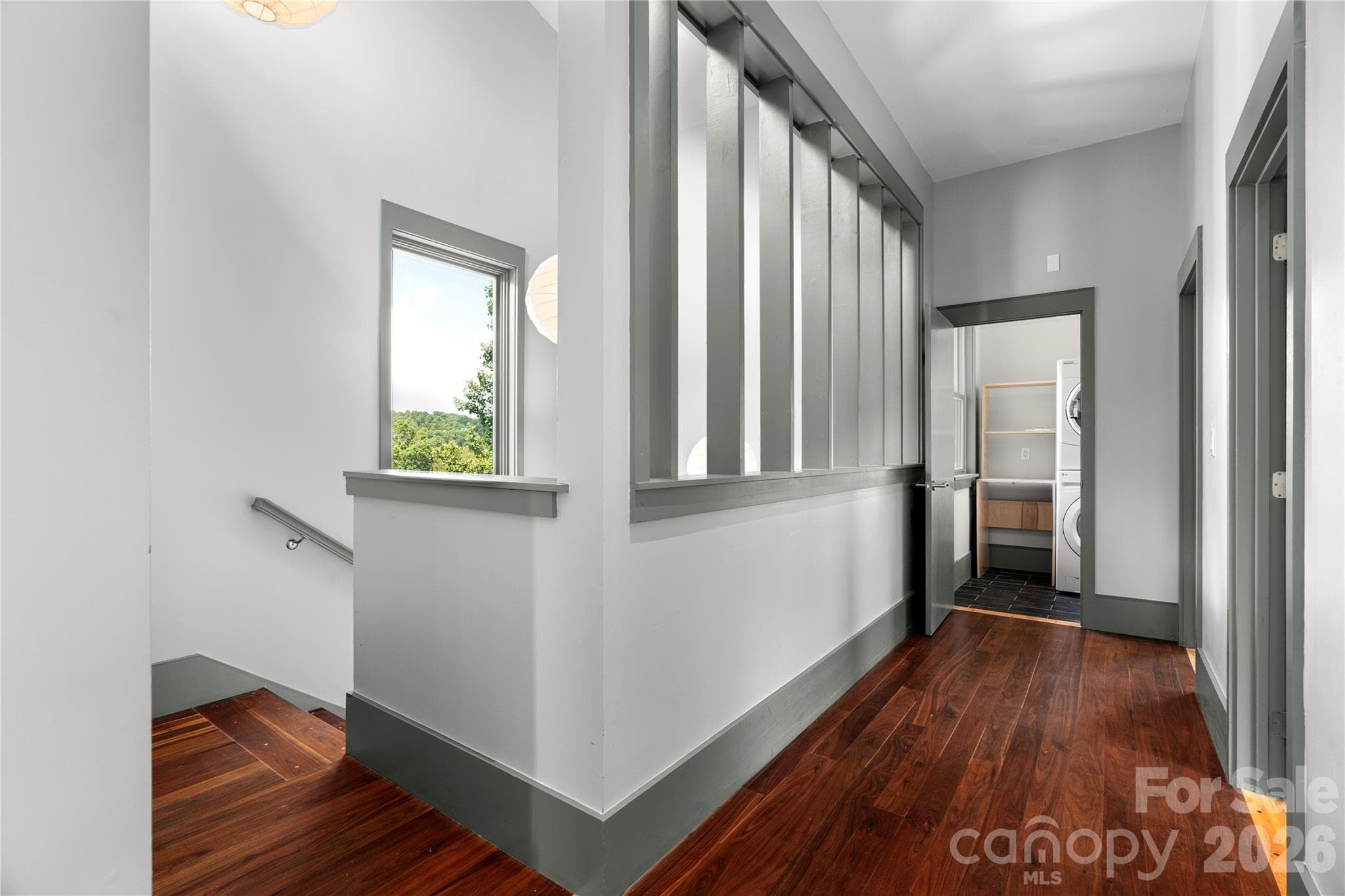 Upstairs hallway - 31 Grey River Run, Woodfin