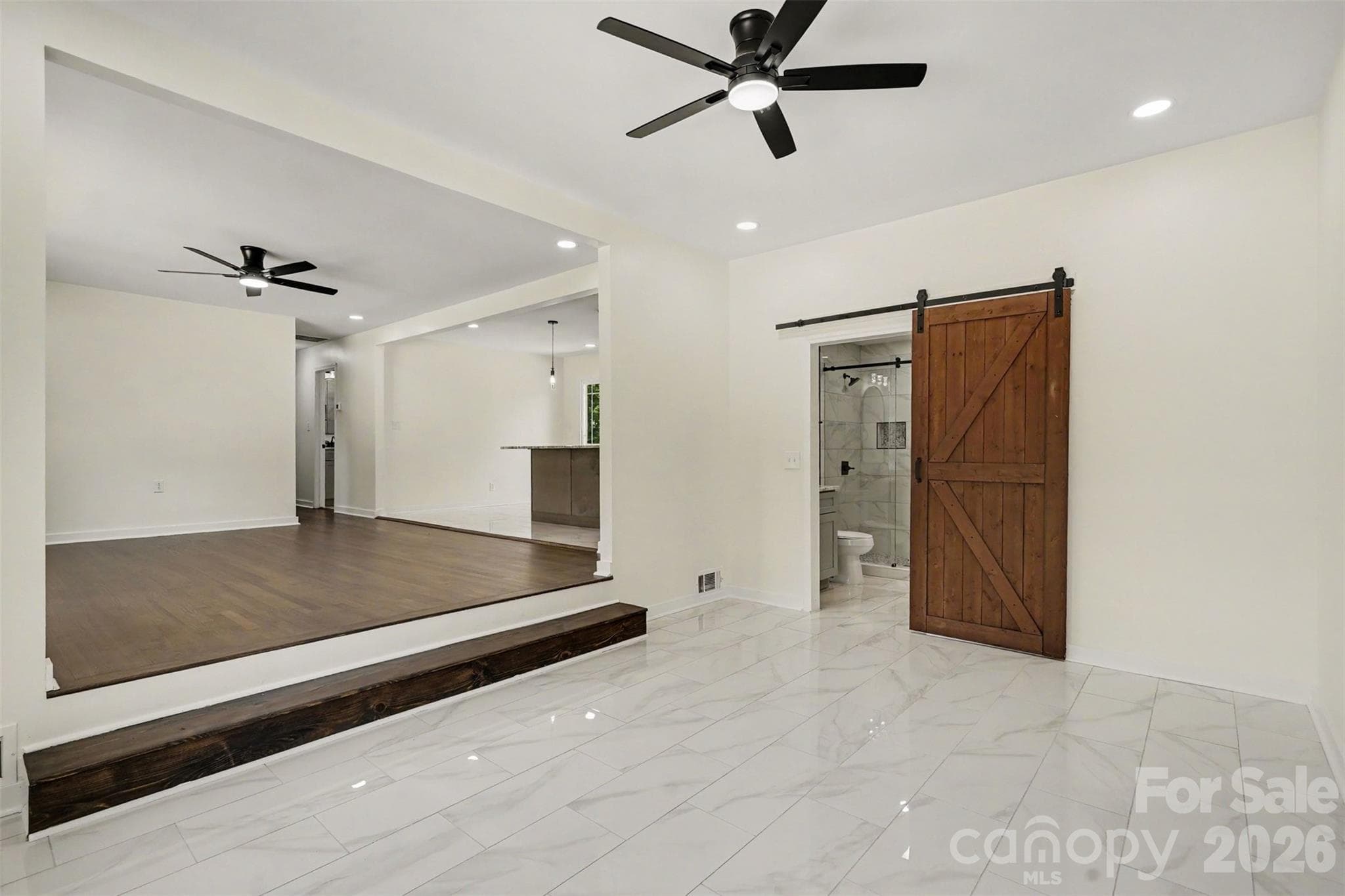 Single Family Residence at 4219 Tipperary Place, Charlotte, photo 17 of 35