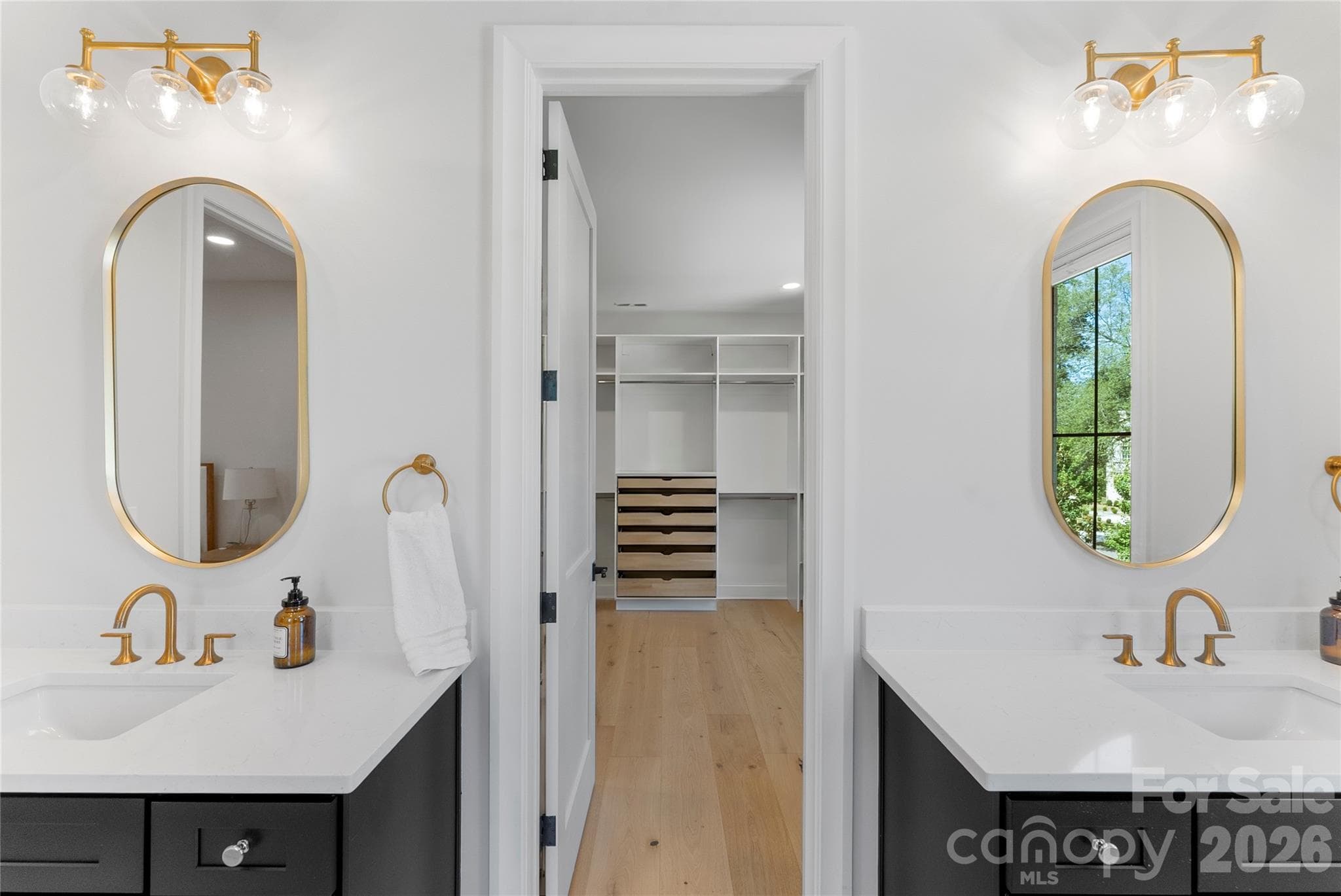Single Family Residence at 1550 Coventry Road, Charlotte, photo 31 of 45