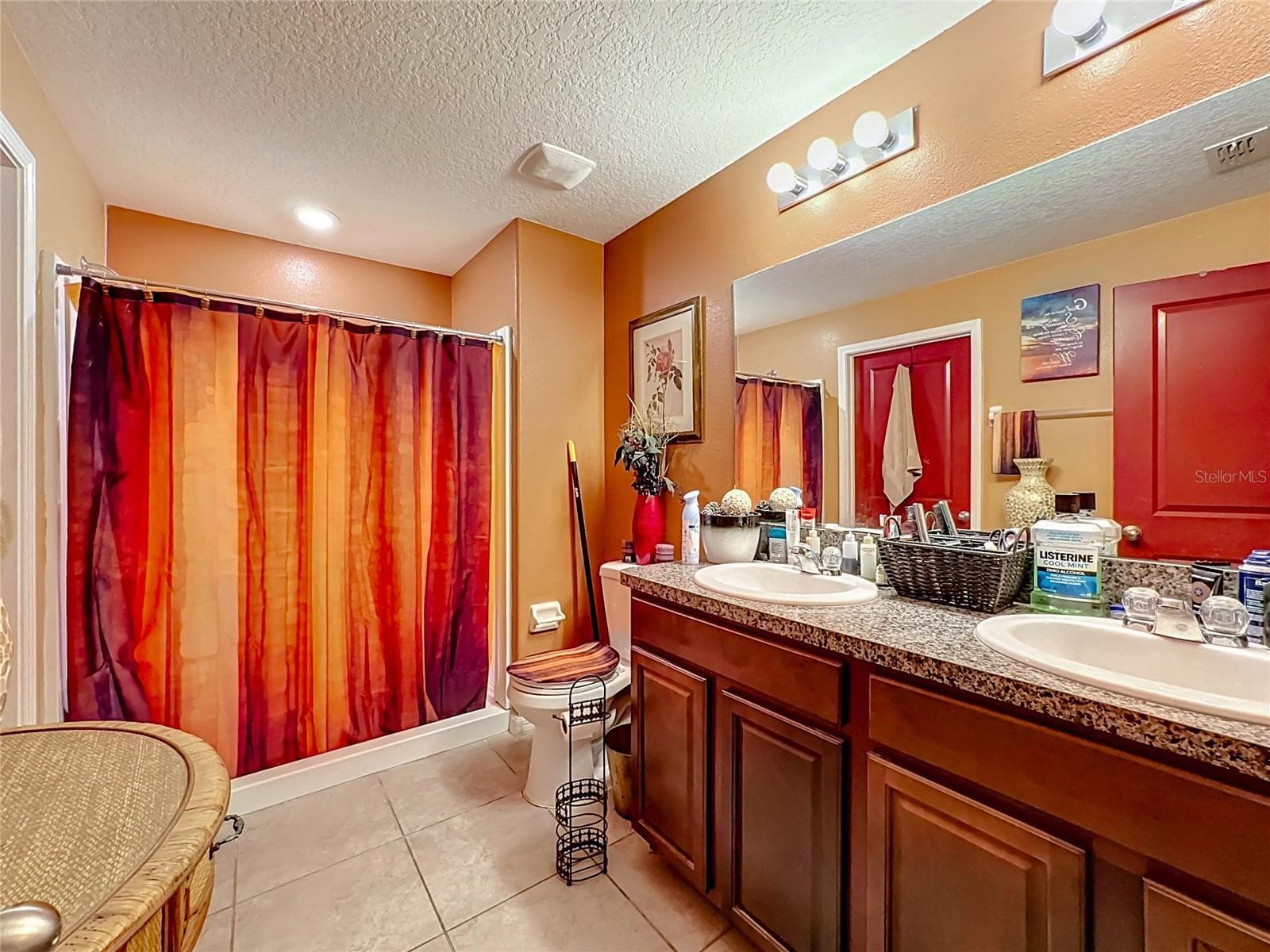 Single Family Residence at 102 CASCADE BEND DR, RUSKIN, photo 12 of 14