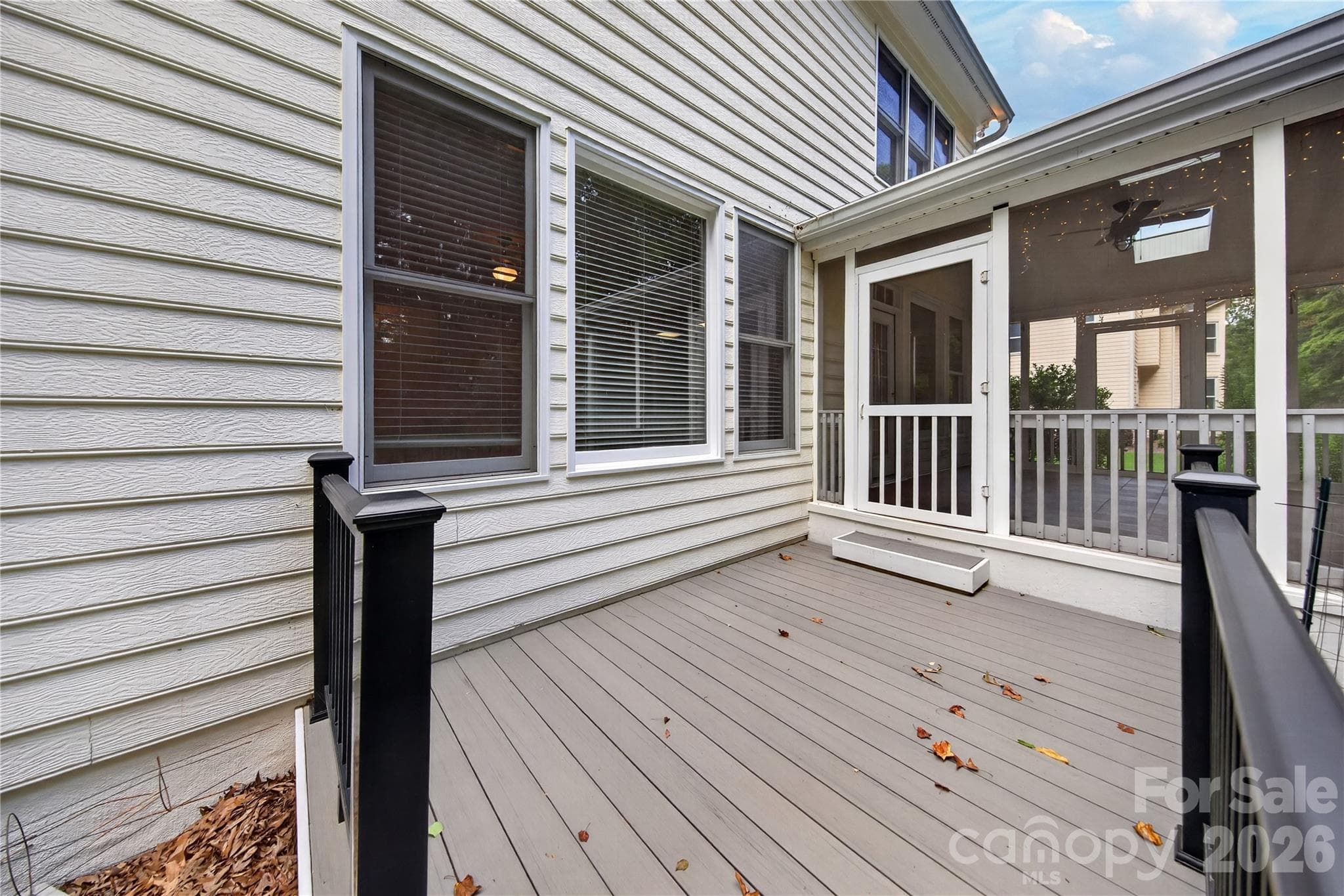 Grilling Deck - 2615 Providence Hills Drive, Matthews