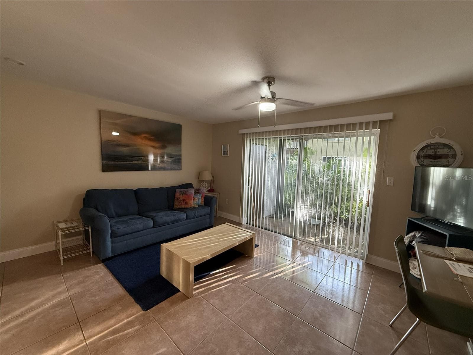 Condominium at 4215 E BAY DR #1702B, CLEARWATER, photo 9 of 31