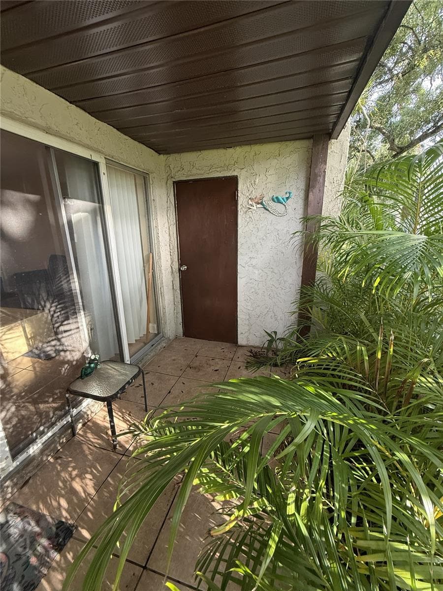 Condominium at 4215 E BAY DR #1702B, CLEARWATER, photo 10 of 31