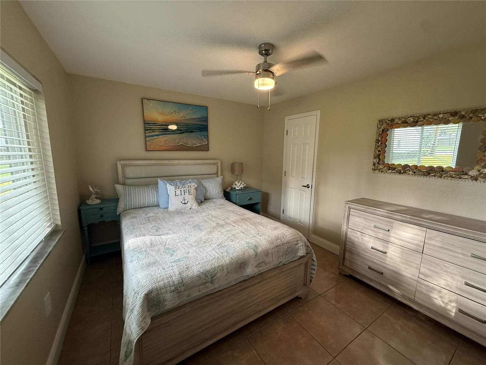 Condominium at 4215 E BAY DR #1702B, CLEARWATER, photo 15 of 31