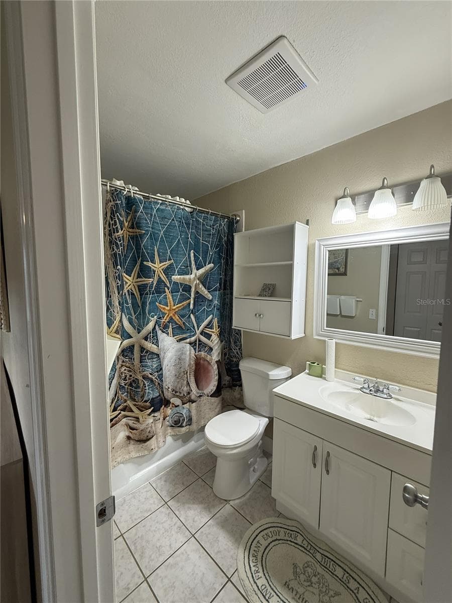 Condominium at 4215 E BAY DR #1702B, CLEARWATER, photo 21 of 31