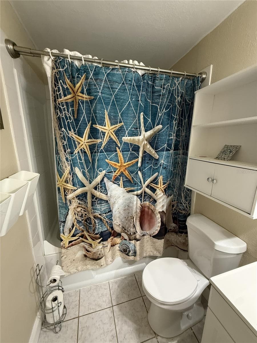 Condominium at 4215 E BAY DR #1702B, CLEARWATER, photo 22 of 31