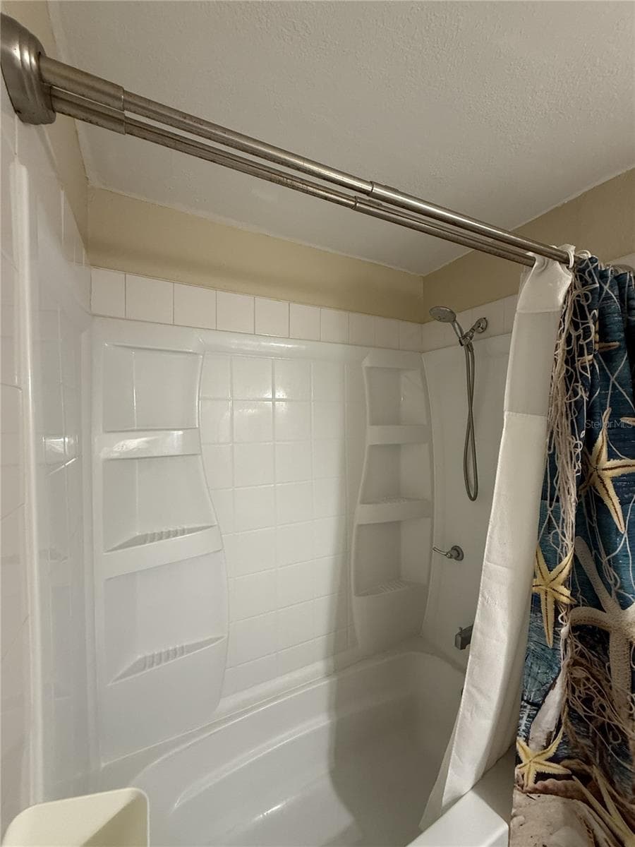 Condominium at 4215 E BAY DR #1702B, CLEARWATER, photo 23 of 31