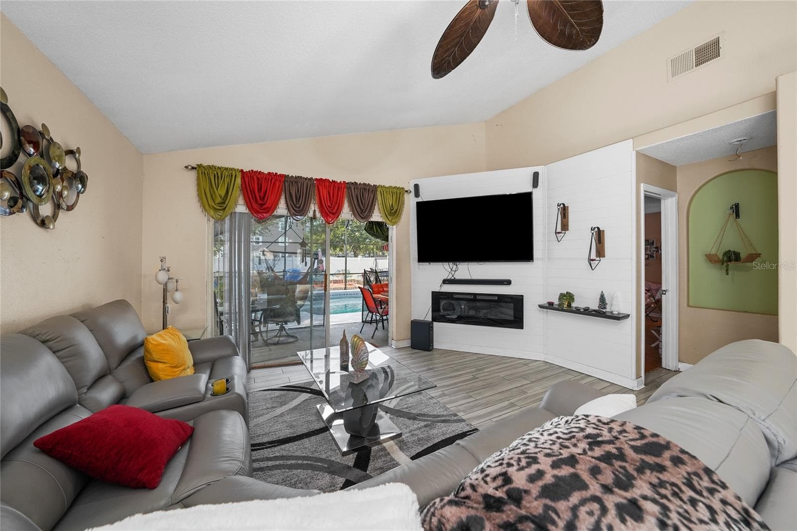 Single Family Residence at 16404 COOPERS HAWK AVE, CLERMONT, photo 15 of 50