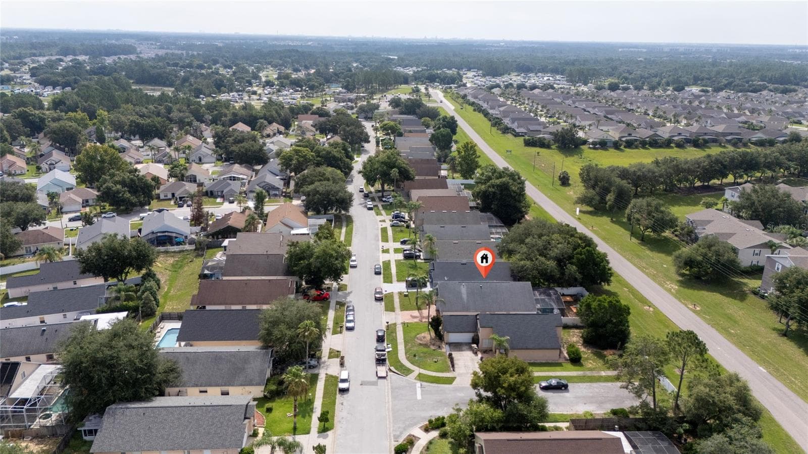 Single Family Residence at 16404 COOPERS HAWK AVE, CLERMONT, photo 44 of 50