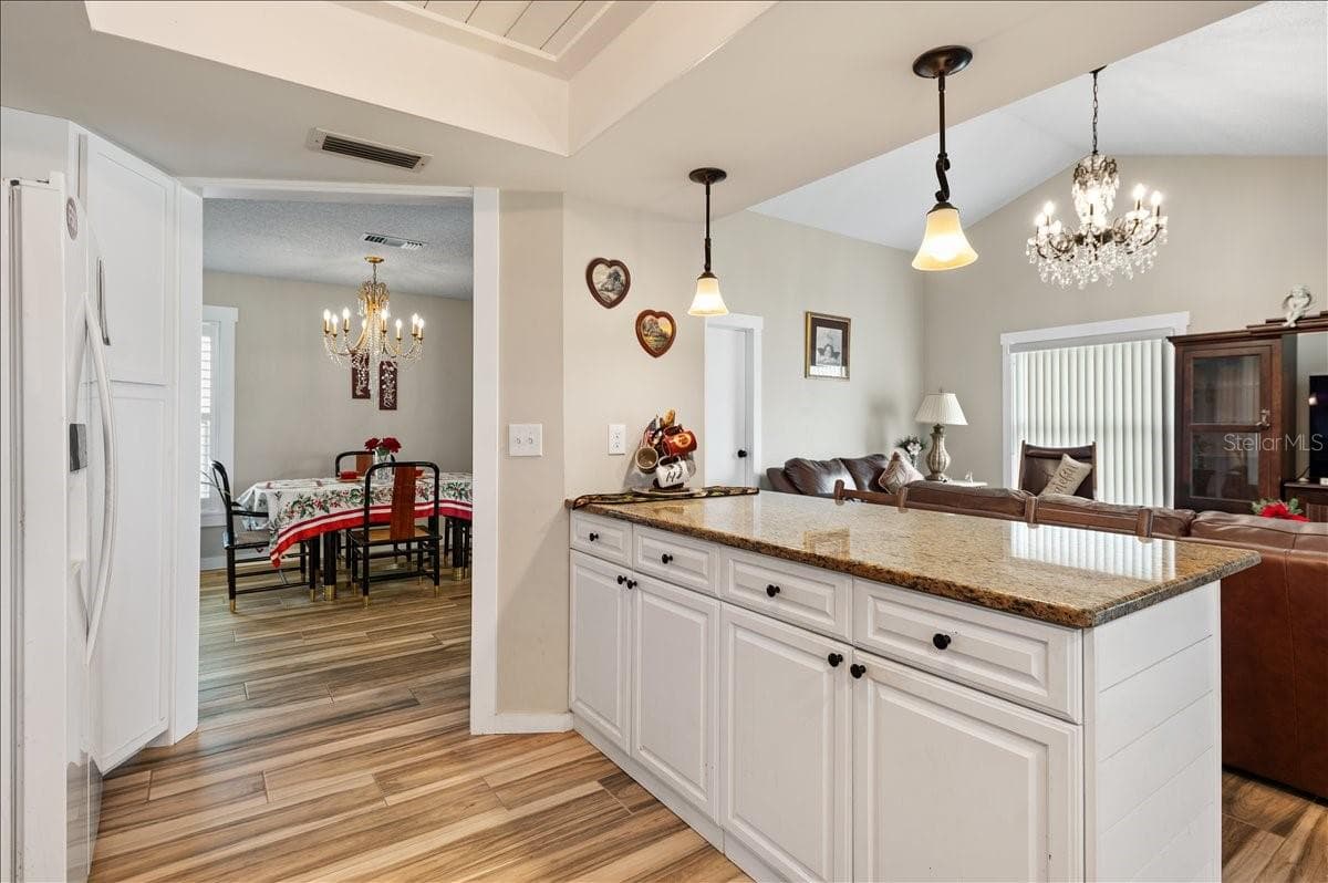 Single Family Residence at 5438 DOMINICA CIR, SARASOTA, photo 7 of 28