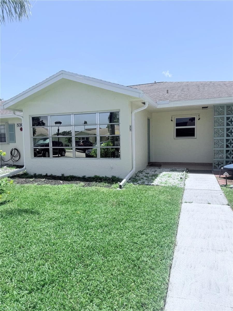 5301 LAKEFRONT BLVD #C