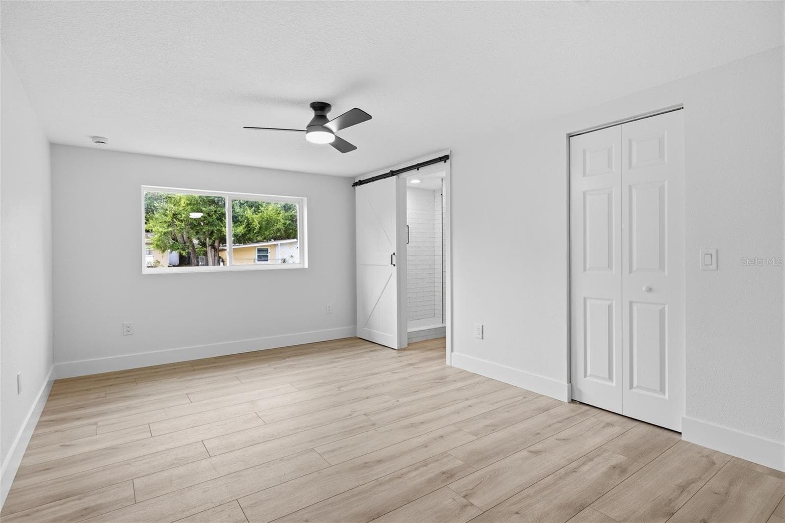 Single Family Residence at 4409 W WYOMING AVE, TAMPA, photo 12 of 28
