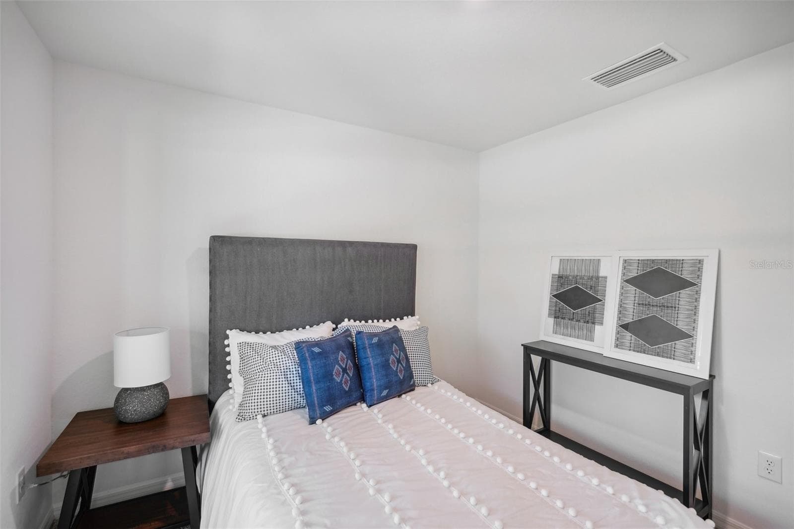 Single Family Residence at 817 GREEN LEAF RD, AVON PARK, photo 30 of 51