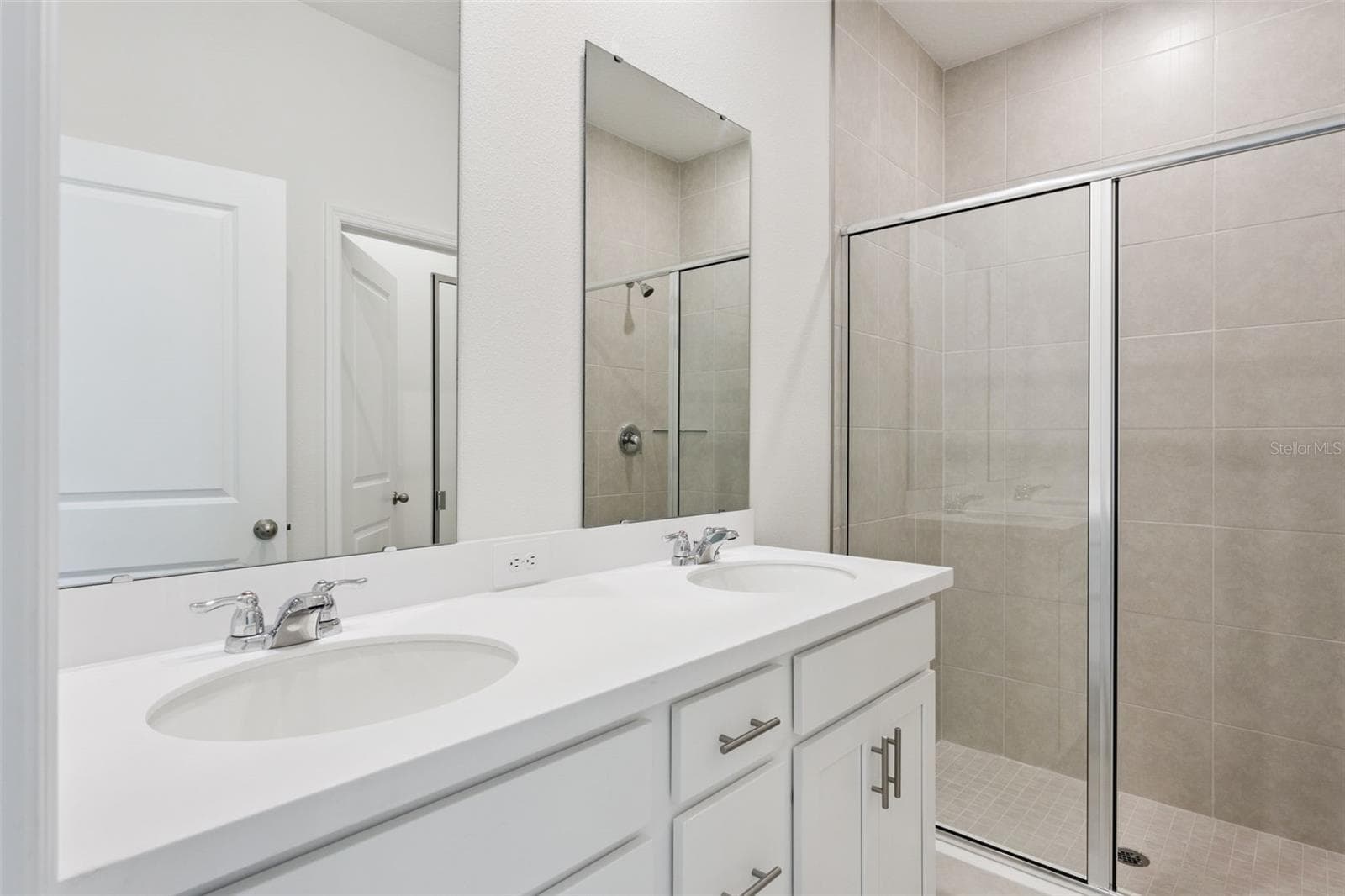 Single Family Residence at 4275 DARBY CT, EUSTIS, photo 13 of 17