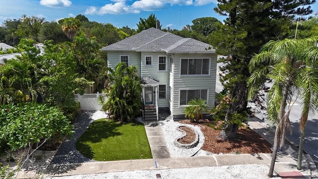 Single Family Residence at 400 20TH ST N, ST PETERSBURG, photo 69 of 77