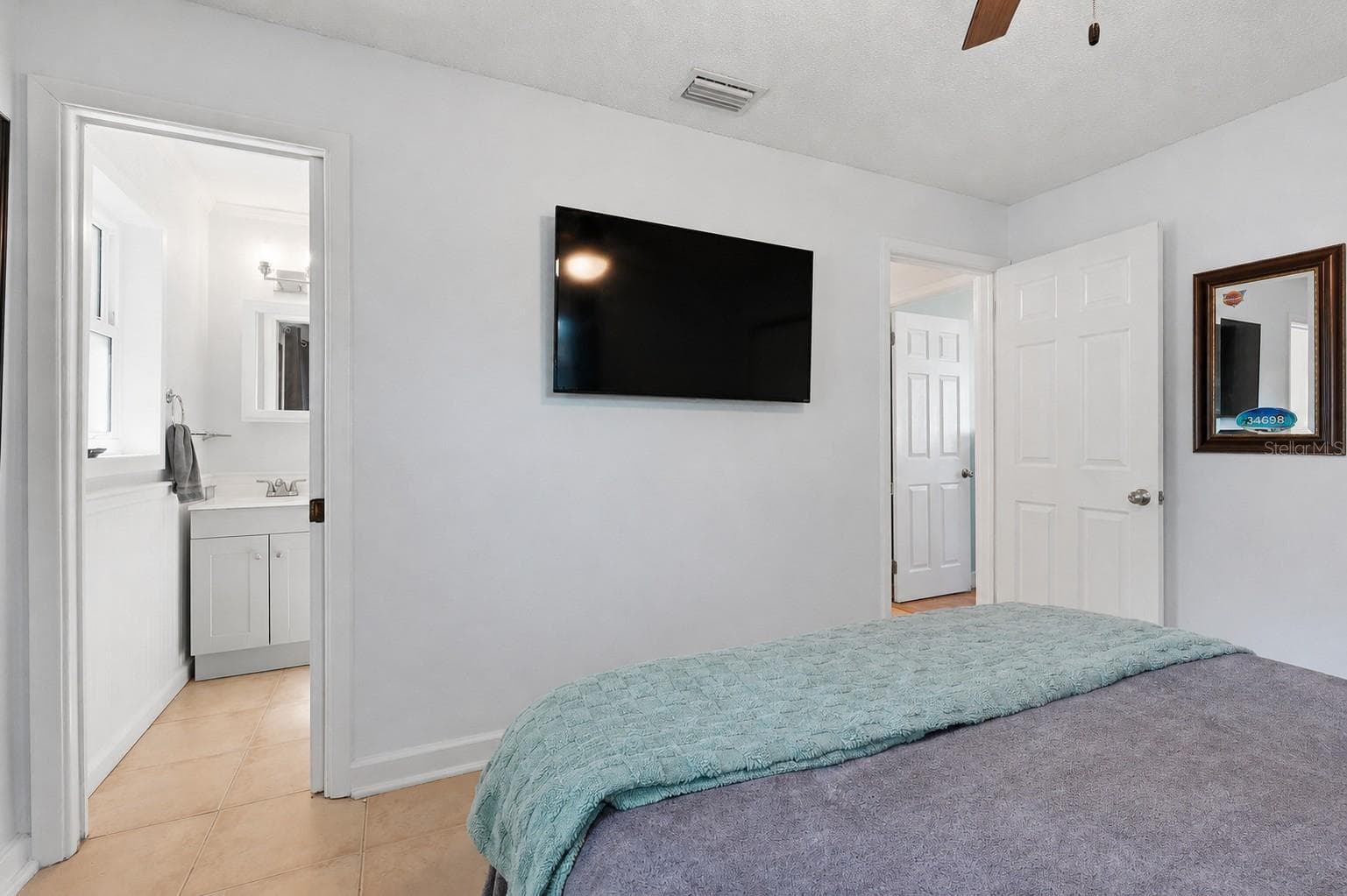 Single Family Residence at 961 LEXINGTON DR, DUNEDIN, photo 20 of 57
