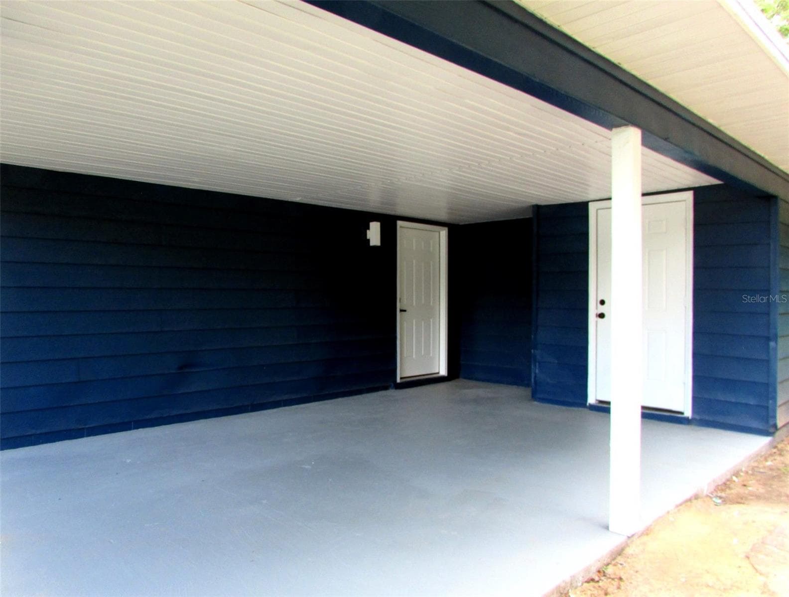 Carpot - 49 LAKE COURT LOOP, OCALA