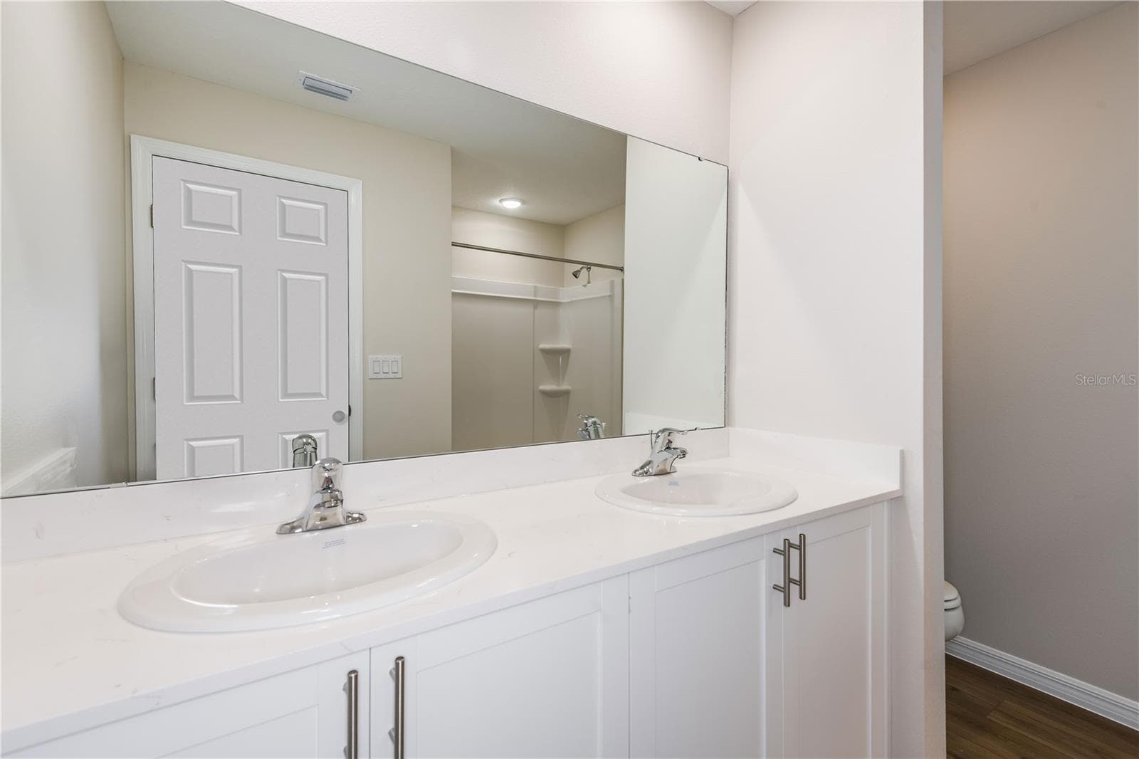 Single Family Residence at 9872 PELICAN COAST DR, DADE CITY, photo 6 of 25