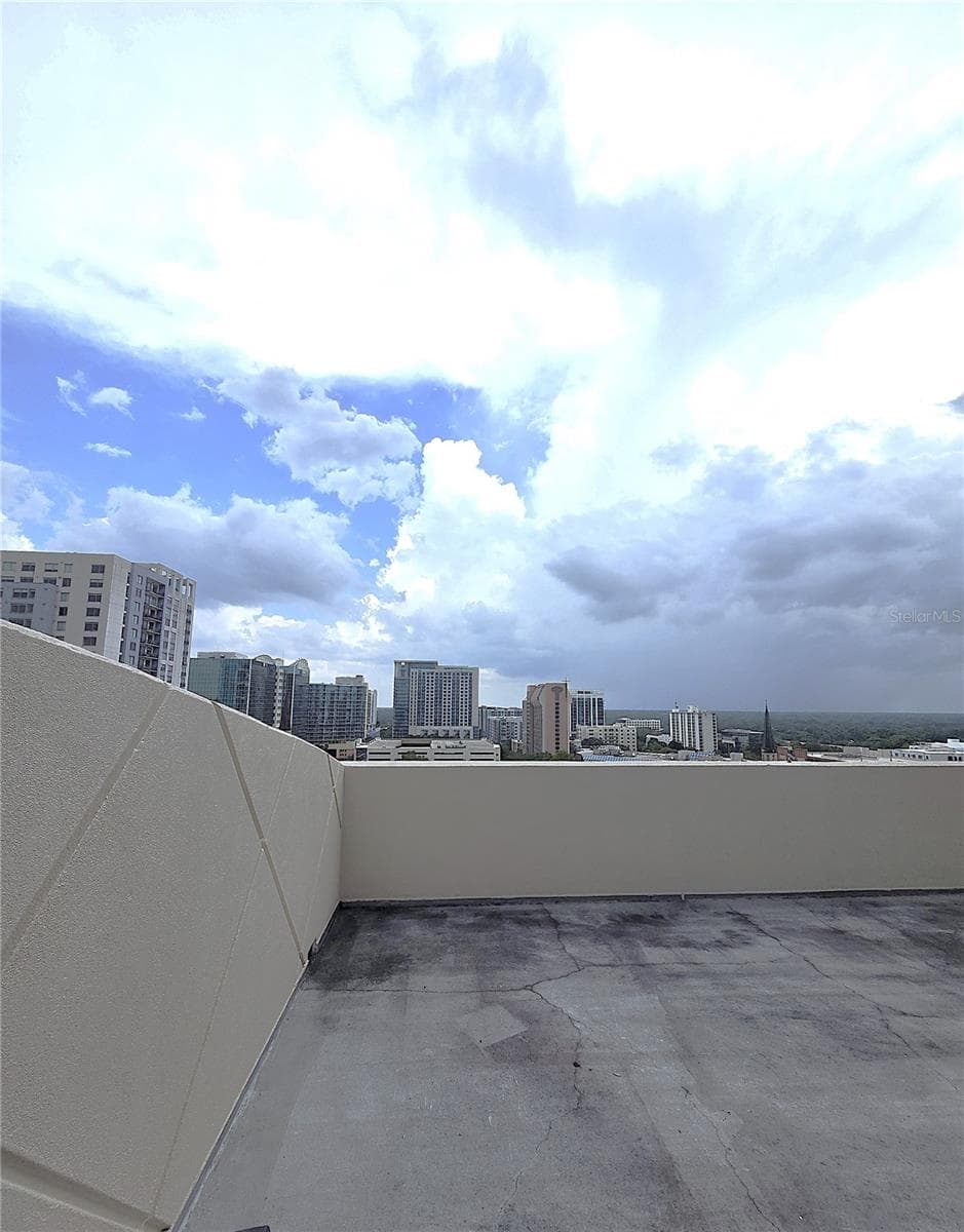 Condominium at 155 S COURT AVE #1009, ORLANDO, photo 19 of 31