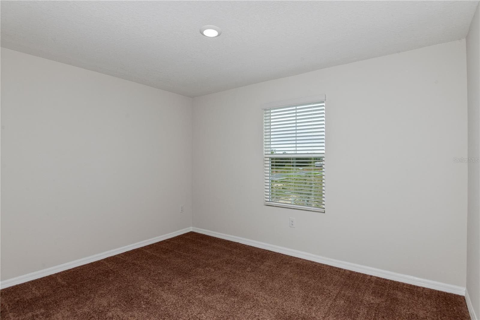 Single Family Residence at 9868 PELICAN COAST DR, DADE CITY, photo 17 of 23