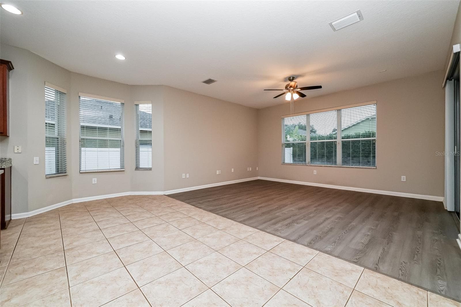 Single Family Residence at 2026 HEARTLAND CIR, VALRICO, photo 4 of 22