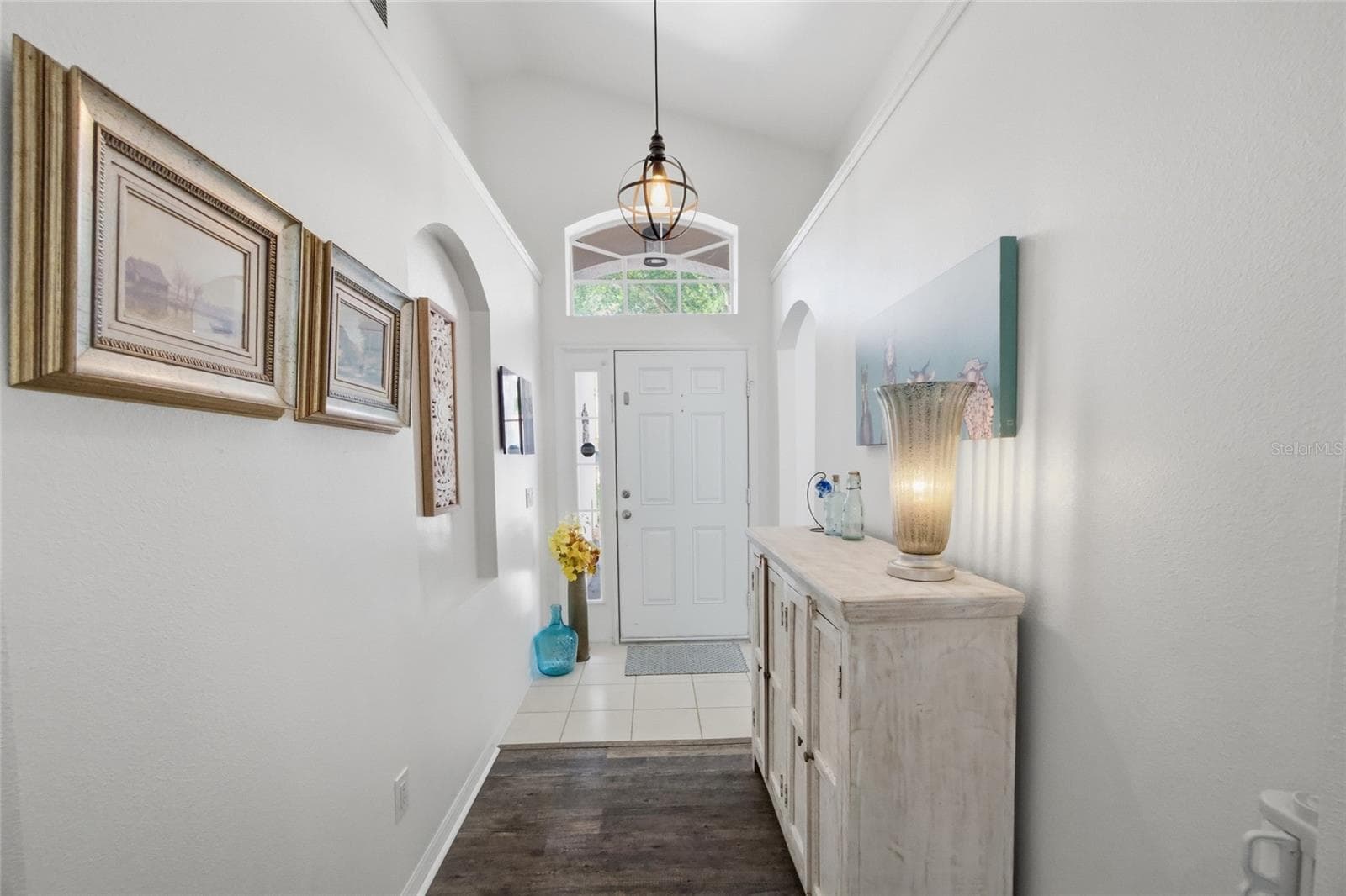 Single Family Residence at 7113 COLONY POINTE DR, RIVERVIEW, photo 6 of 47