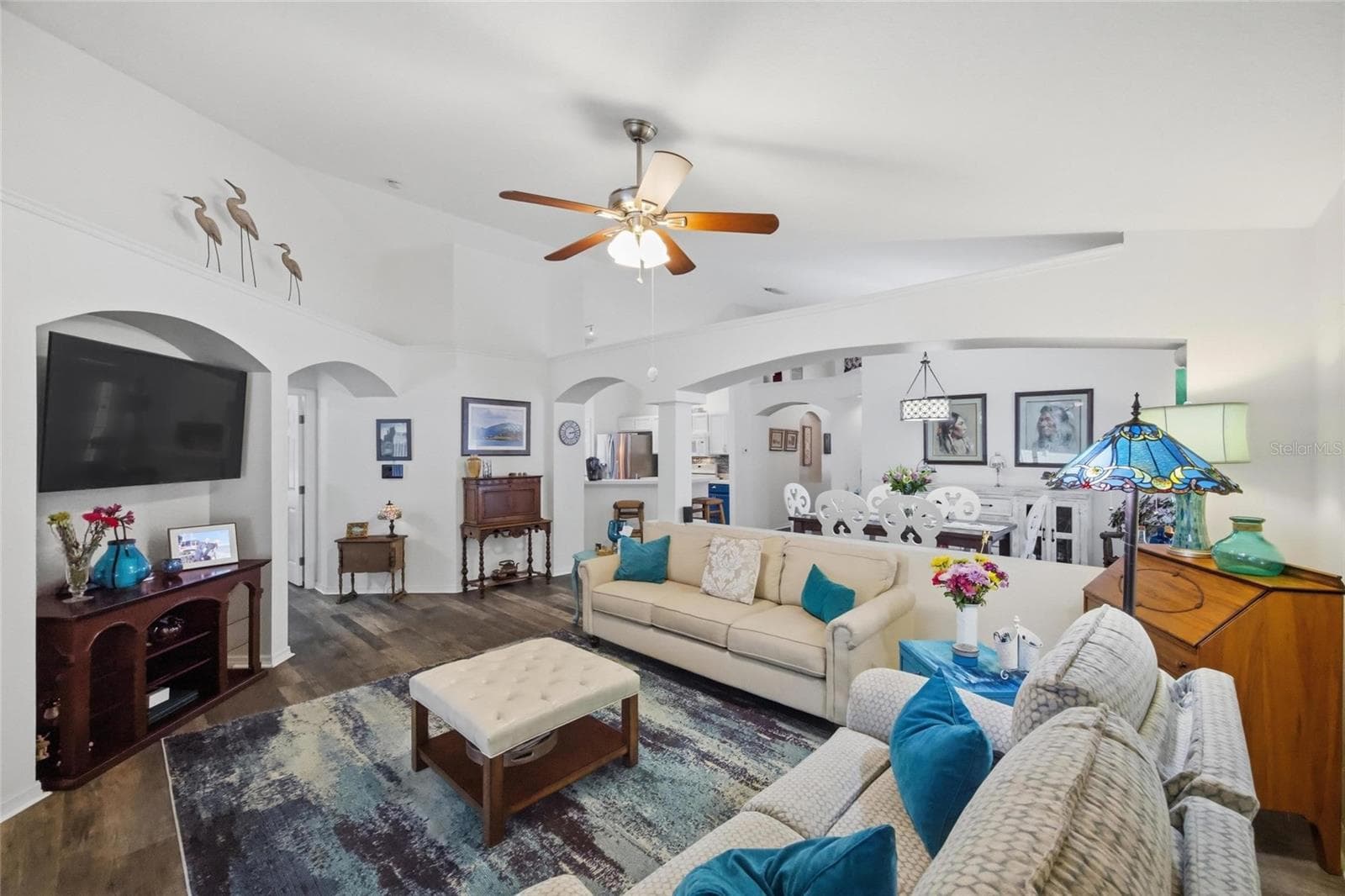 Single Family Residence at 7113 COLONY POINTE DR, RIVERVIEW, photo 9 of 47