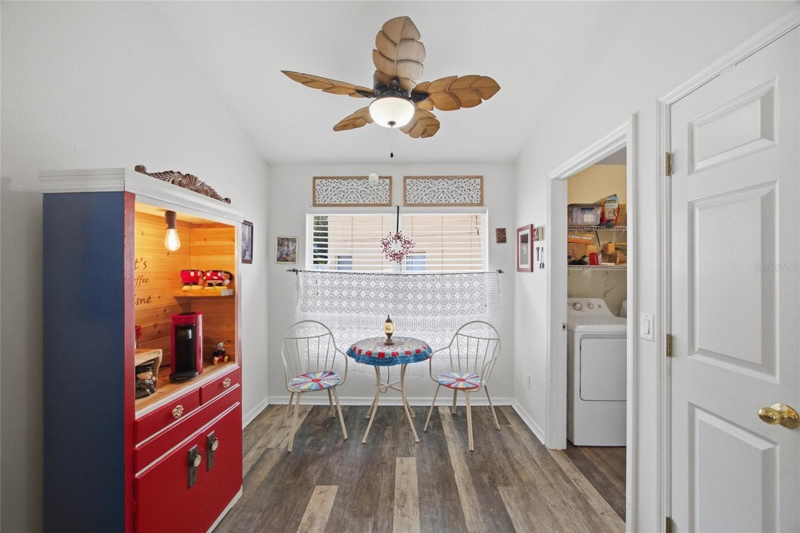 Single Family Residence at 7113 COLONY POINTE DR, RIVERVIEW, photo 13 of 47