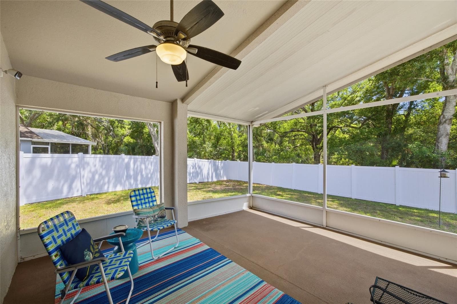 Single Family Residence at 7113 COLONY POINTE DR, RIVERVIEW, photo 30 of 47