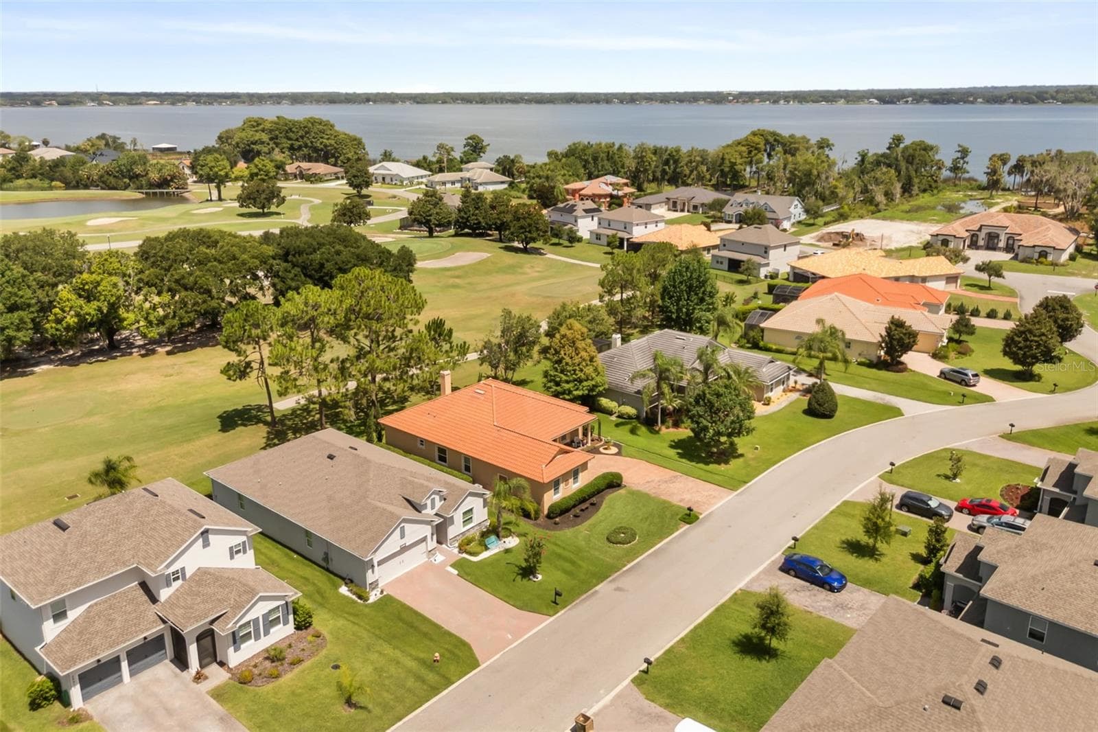 Aerial showing golf course and Lake Dora - 29925 CYPRESS POINTE, TAVARES