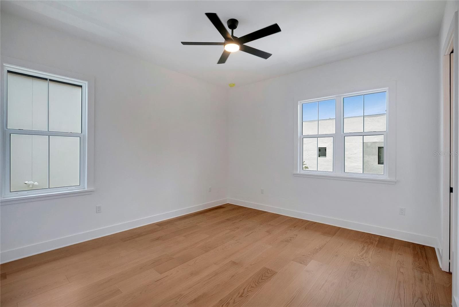 Single Family Residence at 3106 W COACHMAN AVE, TAMPA, photo 44 of 75