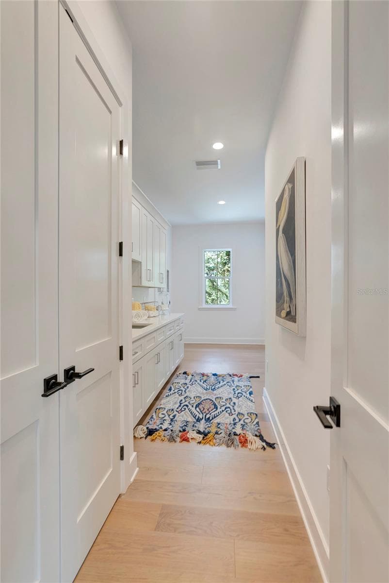 Single Family Residence at 3106 W COACHMAN AVE, TAMPA, photo 54 of 75
