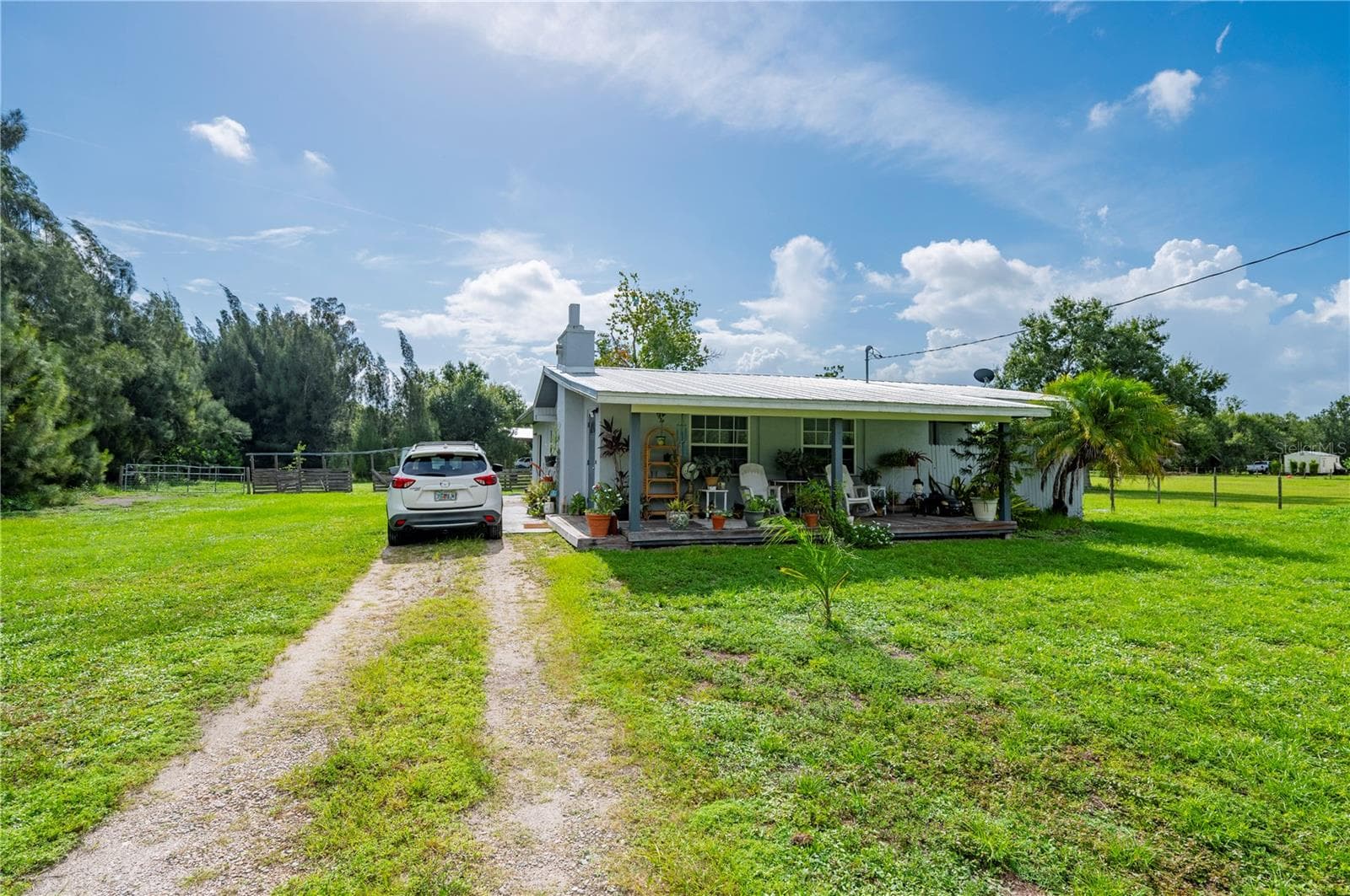 5380 SABAL PALM LN